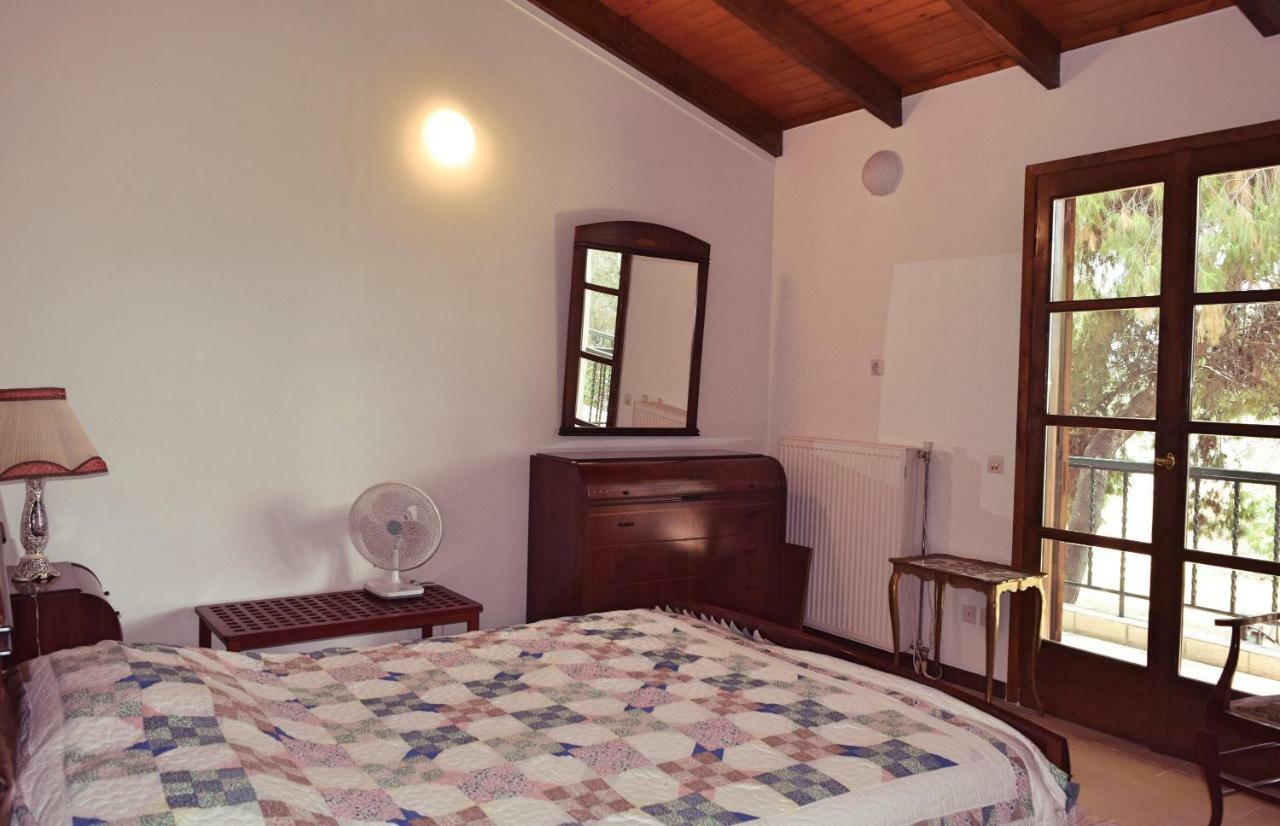 Seaside Villa In Alikes, Chalkida Drosia  Exterior foto