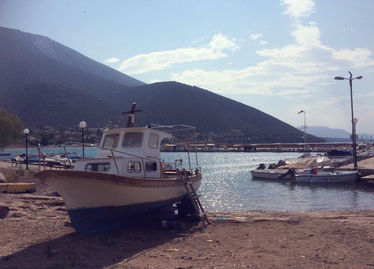 Seaside Villa In Alikes, Chalkida Drosia  Exterior foto